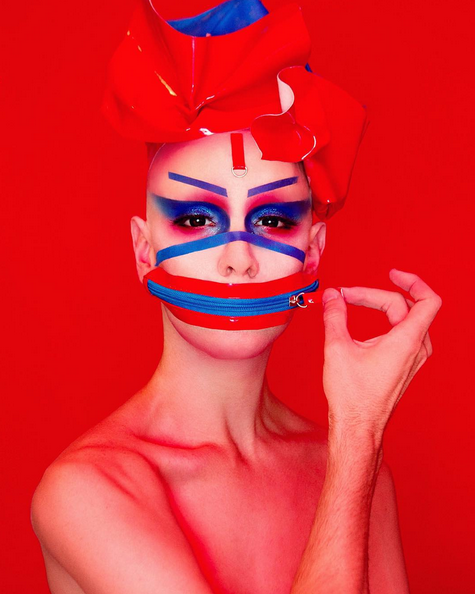 This makeup artist creates mesmerizing self portraits
