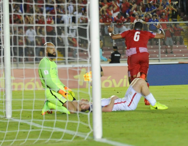 Panama's midfielder Gabriel Gomez celebrates after scoring a goal against the US during their Russia 2018 World Cup qualifier match, in Panama City, on March 28, 2017