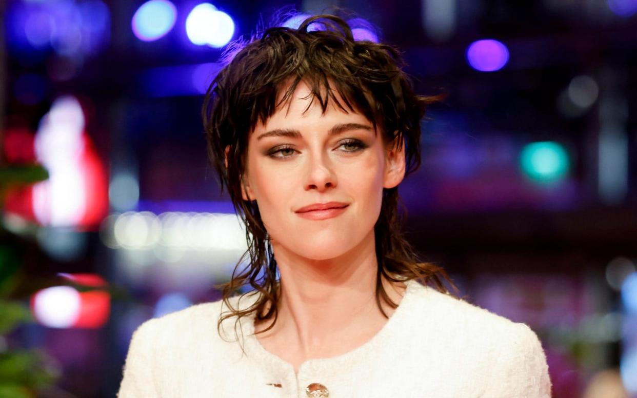 Kristen Stewart with her muller hairstyle