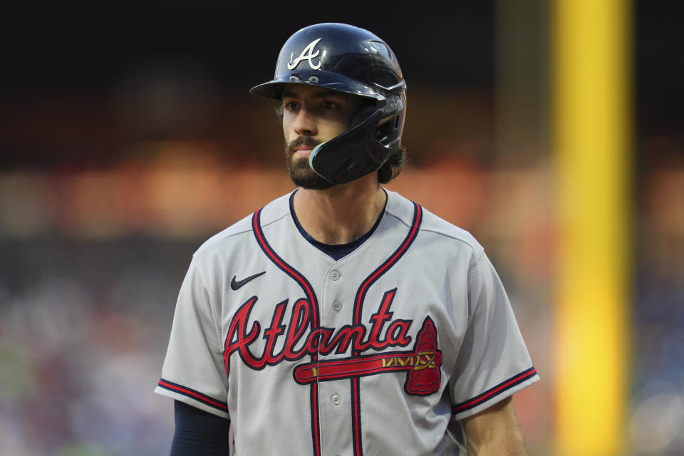 Dansby Swanson #7 of the Atlanta Braves has been a fantasy winner