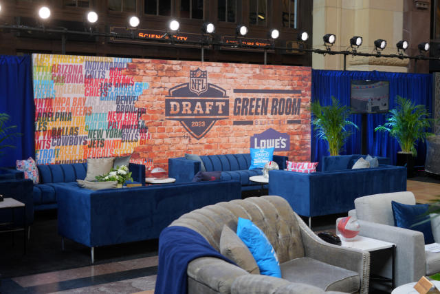 Inside the Arizona Cardinals' draft room after trading up for No. 6 pick