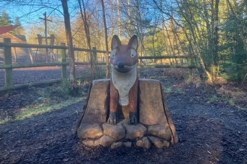 A fox on a plinth