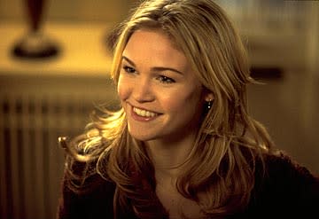 Julia Stiles in MGM's A Guy Thing - 2002 Photo: Diyah Pera