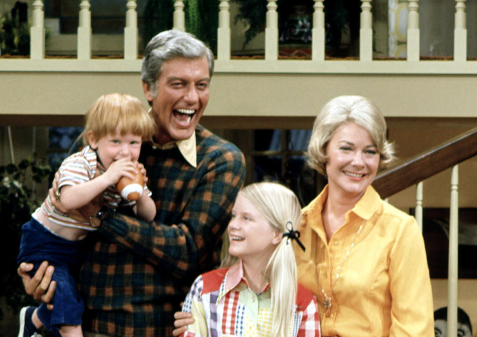 Dick Van Dyke, Angela Powell and Hope Lange in The New Dick Van Dyke Show, 1971