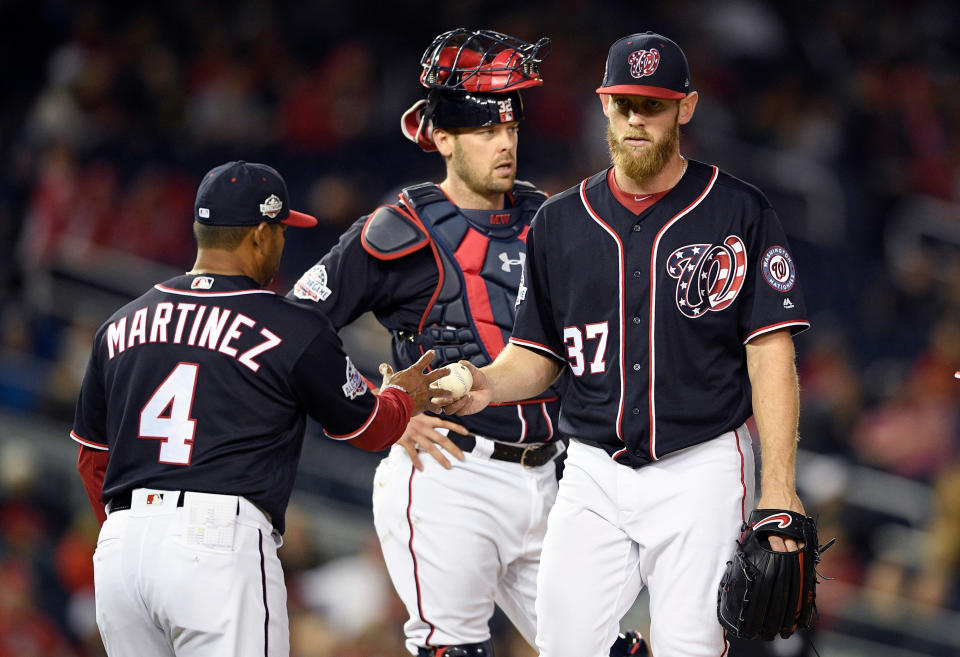 Washington Nationals starting pitcher Stephen Strasburg is pulled by manager Dave Martinez during the seventh inning of Friday's 5-4 loss to Arizona. (AP)