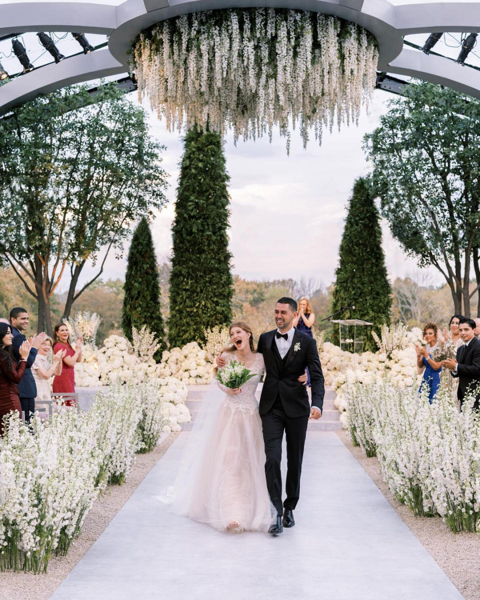 Jennifer Gates Wedding Photos: See the Prettiest Pictures from Her Big Day