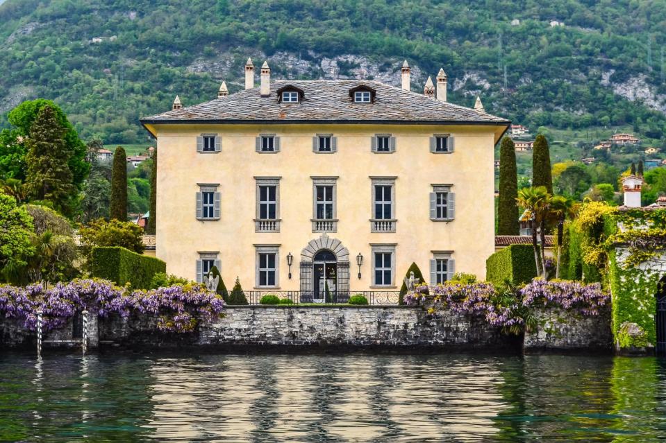 1) Gallio in Lake Como