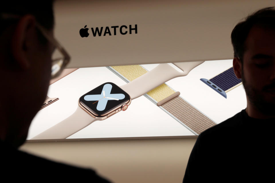 Die Apple Watch wird für viele klassische Uhrenhersteller zum Problem. (Bild: Reuters / Carlos Jasso)