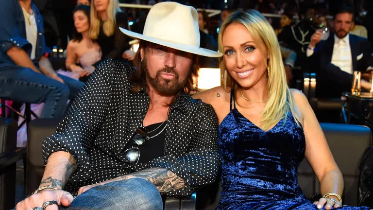 Tish Cyrus junto a Billy Ray: 30 años de matrimonio, cinco hijos y tres intentos de divorcio (el tercero prosperó)