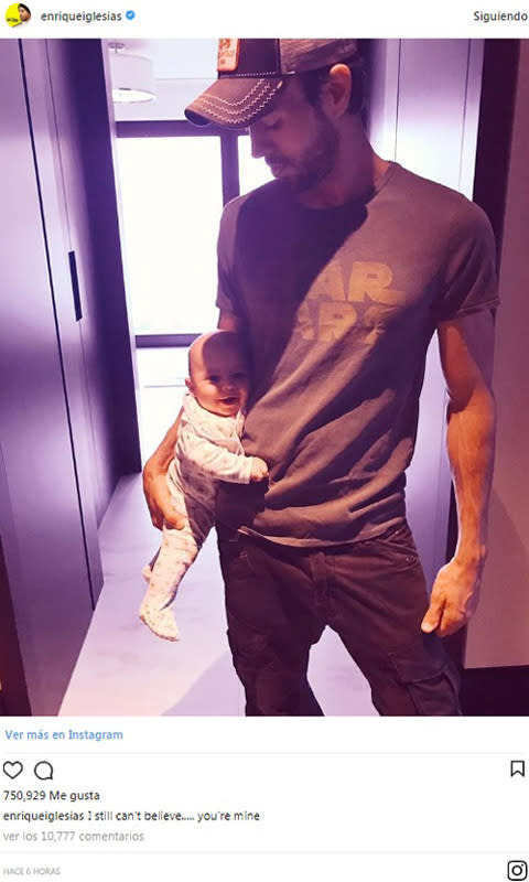 La adorable (y divertida) fotografía de Enrique Iglesias con uno de sus bebés foto: <a href="https://www.instagram.com/enriqueiglesias/?hl=en" rel="nofollow noopener" target="_blank" data-ylk="slk:Enrique Iglesias/Instagram;elm:context_link;itc:0;sec:content-canvas" class="link ">Enrique Iglesias/Instagram</a>