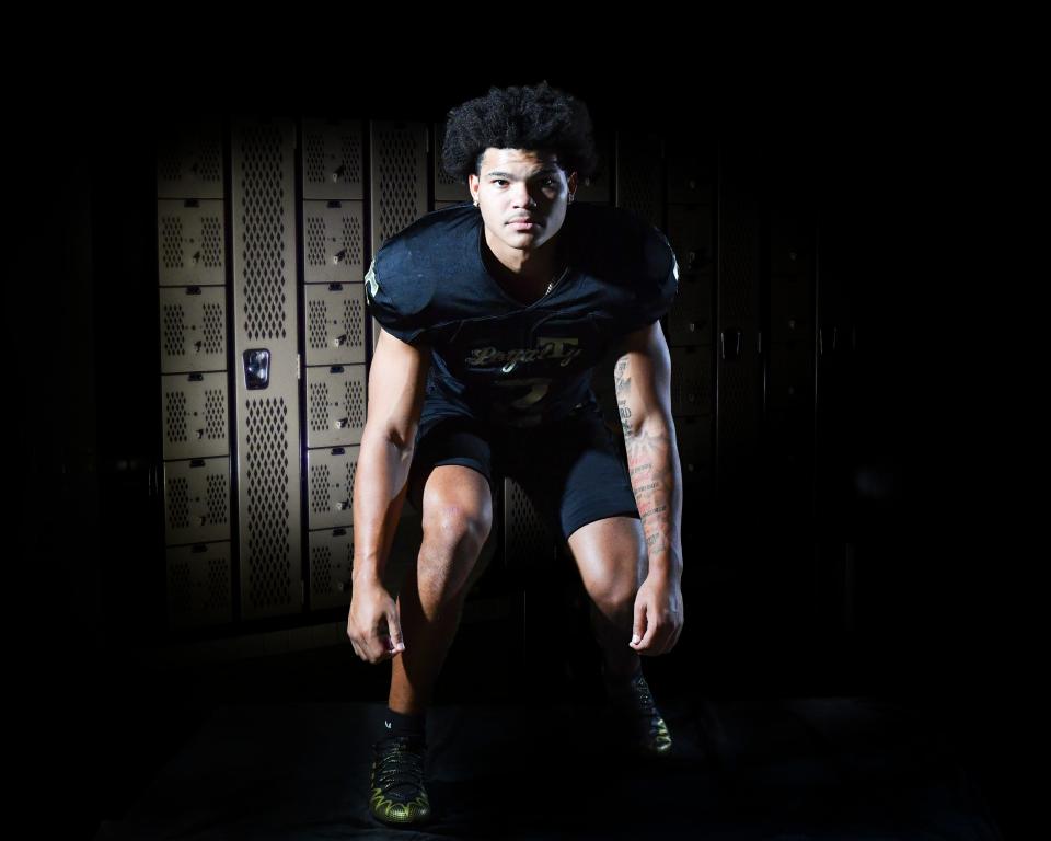 Treasure Coast linebacker Melik Cooper is on TCPalm's 2022 Super 11 list of top senior recruits across the Treasure Coast.