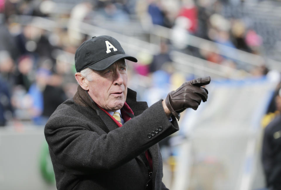 Army's Heisman Trophy winner Pete Dawkins walks on the field before an NCAA college football game between Army and Tulane on Saturday, Nov. 14, 2015, in West Point, N.Y. (AP Photo/Mike Groll)