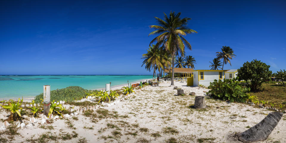 Cow Wreck Bay Beach, Anegada (Photo: Walter Bibikow via Getty Images)