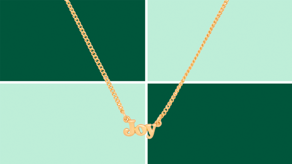 Gifts that give back: Ban.do Necklace