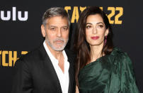 Le dernier couple en date à avoir acquis une demeure en France est George et Amal Clooney, l’acteur et l’avocate ayant acheté une propriété de 170 hectares sur le domaine du Canadel à Brignoles dans le Var.