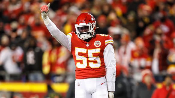 Frank Clark decides to stay in AFC West for 2023 season 