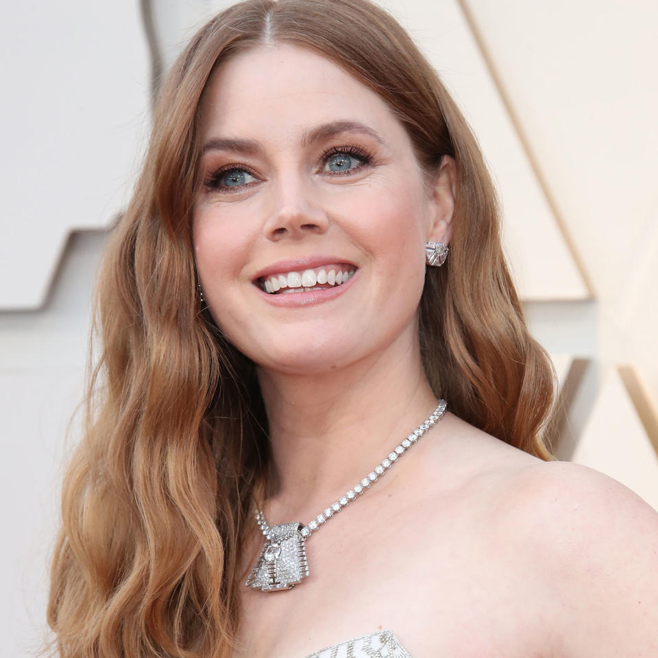 Der Nude-Ton passt sogar zu so hellen Hautypen wie Amy Adams (hier bei den Oscars). (Bild: Getty Images)