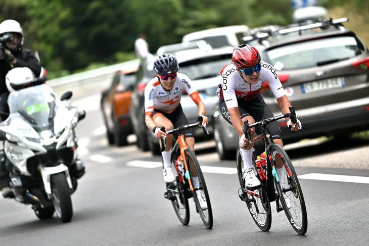 <span class="article__caption">Victoire Berteau (Team Cofidis) and Antri Christoforou (Team Human Powered Health) dug deep to try to stay clear of the chasing main field. (Photo by Dario Belingheri/Getty Images)</span>