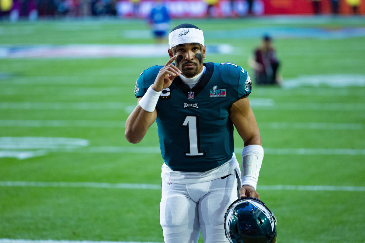 Jalen Hurts: Quarterback signs record-breaking five-year extension with Philadelphia  Eagles; reportedly highest-paid player in NFL history