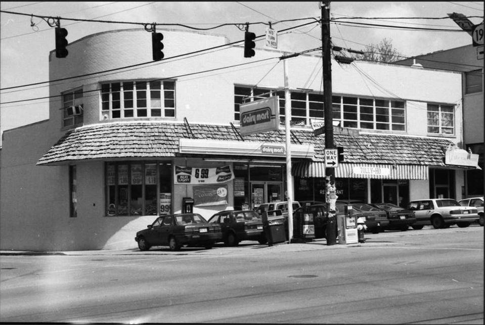 The corner of South Limestone and Avenue of Champions, April 22, 1993. Shown from left is a Dairy Mart convenience store and the 24-hour restaurant Tolly-Ho. Tolly-Ho has been a popular campus hangout since since 1971, when it opened at what was then 108 West Euclid Avenue, today known as Winslow Street.