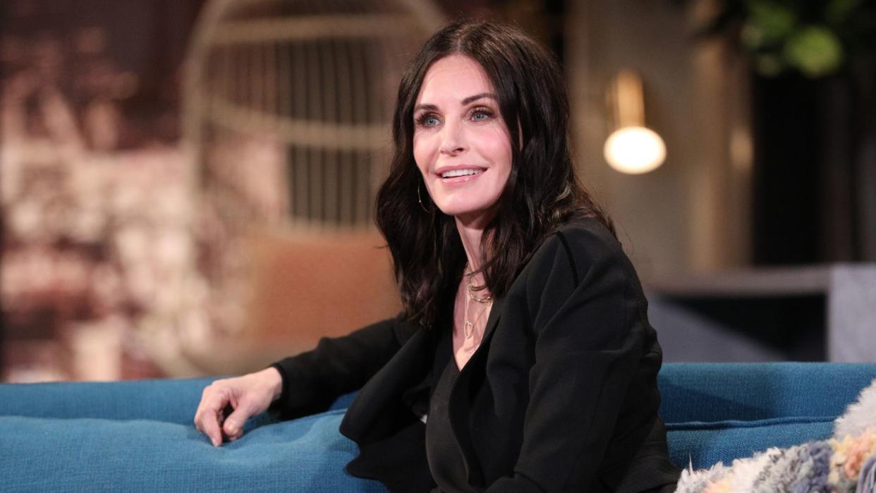  Headshot of Courteney Cox 