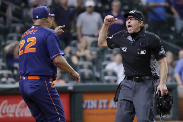 Benches clear in 9th, Servais tossed as Mariners beat Astros