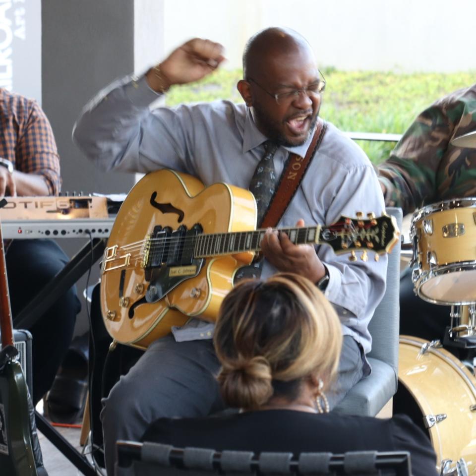 The Joel Johnson Band will open for the leading artist, Bob Baldwin, at this year’s Cool Breeze Art and Smooth Jazz Festival.