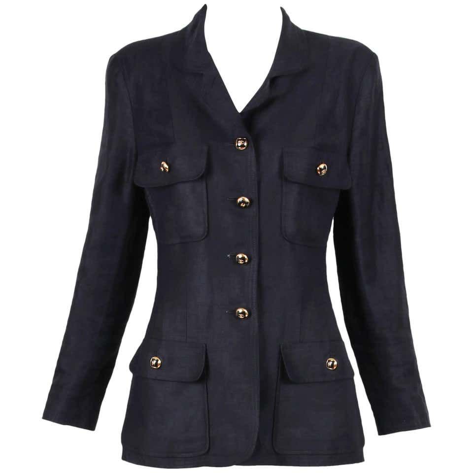 8) 1986 Chanel Black Linen Blazer Jacket w/Black & Gold CC Logo Buttons