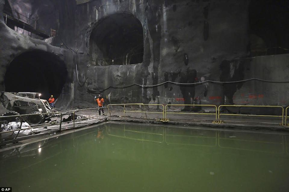 Below midtown Manhattan, at work on the East Side Access project. (Photo/ AP)