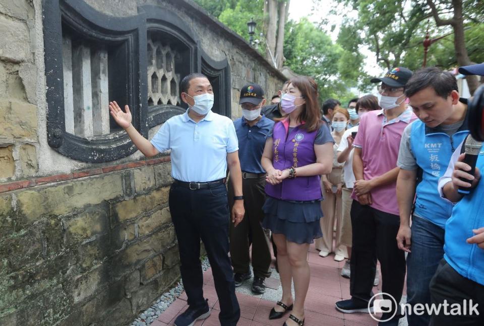 侯友宜視察「板橋府中美學示範基地」工程。   圖：林昀真／攝