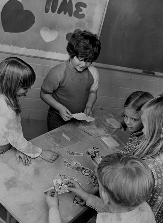 Second graders at Foster Elementary school at Foster Elementary in Arvada, Colorado, in 1973. (Getty Images)