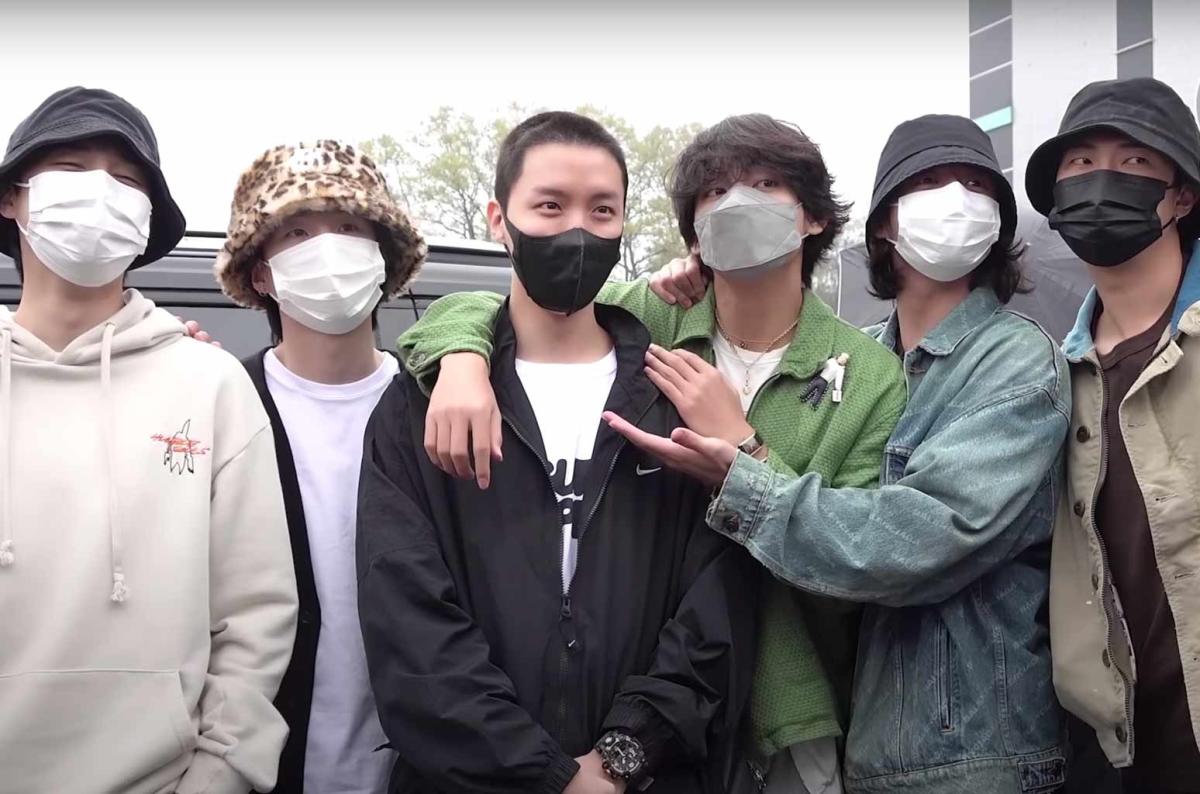 kpop BTS Bangtan Boys Jung Kook jhope jin jimin v suga black Masks
