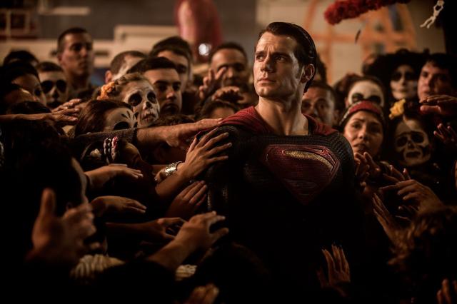 Warner Bros Scrapping All Superman Films For More Henry Cavill Movies?