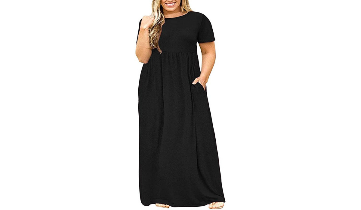 woman wearing black maxi