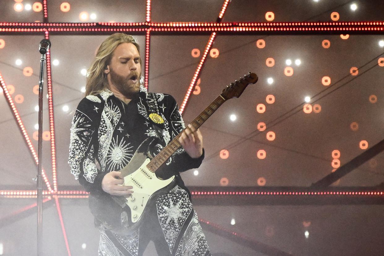 Singer Sam Ryder performs on behalf of The United Kingdom during the final of the Eurovision Song contest 2022 on May 14, 2022 at the Pala Alpitour venue in Turin. (Photo by Marco BERTORELLO / AFP) (Photo by MARCO BERTORELLO/AFP via Getty Images)