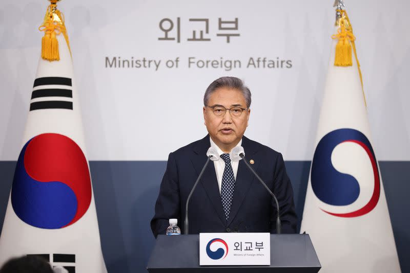 South Korea announces plan to resolve historical labour dispute with Japan