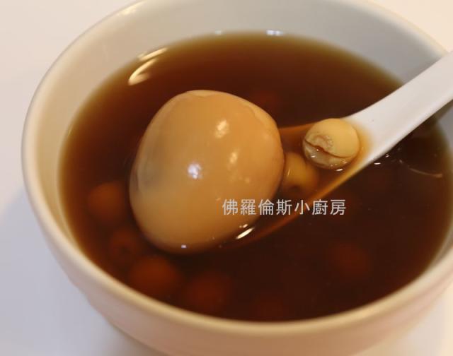 桑寄生蓮子蛋茶