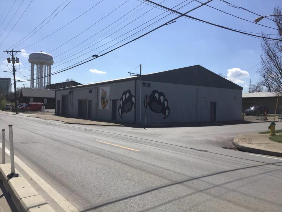 CannaBuzz Bar will open at 938 Manchester, a former Wildcat Moving and Storage building, that will be renovated to become a dispensary/retail store and an elixir bar with a beer garden and greenspace, with spots for food trucks.
