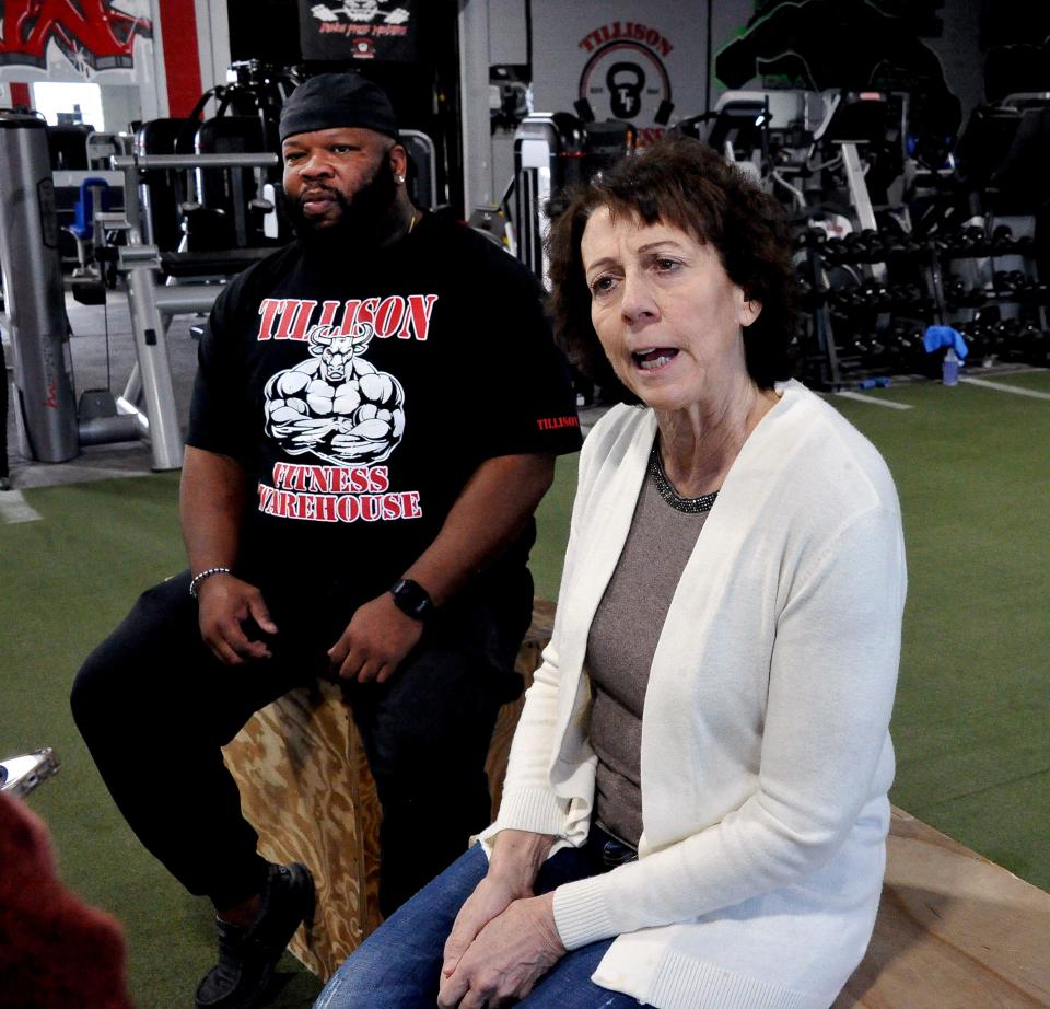 Linda Thompson and gym owner Thad Tillison talk about what happened the day Thompson collapsed and nearly died. Thompson believes she was in the right place at the right time when collapsed and gym members used an AED device to revive her.