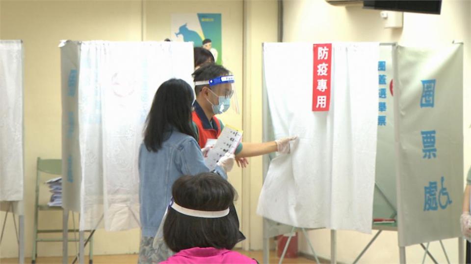 選委會演練投開票流程動線　防疫專區！體溫過高民眾能投票