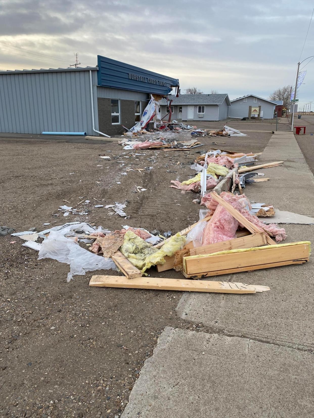 RCMP are searching for at least two robbers after a bank in the nearby town of Burstall, Sask., near the Alberta border, was broken into early Sunday morning. Two more recent ATM thefts from small towns have RCMP in Shaunavon and central Alberta investigating. (Submitted by Kim Lacelle - image credit)