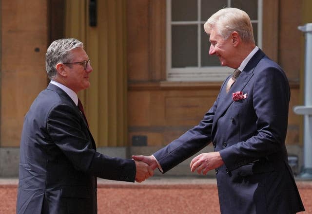 Sir Clive Alderton, Principal Private Secretary to the King and Queen, welcomed Sir Keir Starmer to Buckingham Palace