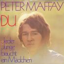 <p>Gleich mit der ersten Single ging es an die Spitze der Charts: Die Superschnulze "Du" machte Peter Maffay 1970 über Nacht zum Star. Dass der gebürtige Rumäne eigentlich andere musikalische Vorlieben hatte, sollte sich erst einige Jahre später zeigen... (Bild: Sony)</p> 