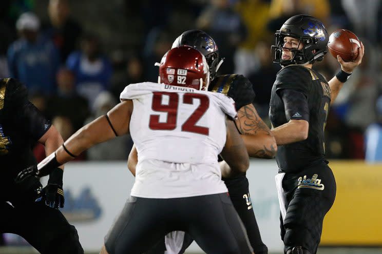 Washington State's Robert Barber (92) had his free agent offer withdrawn by the Panthers. (Getty)