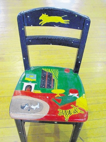 The “Goodnight Moon” chair by Victoria Petit
