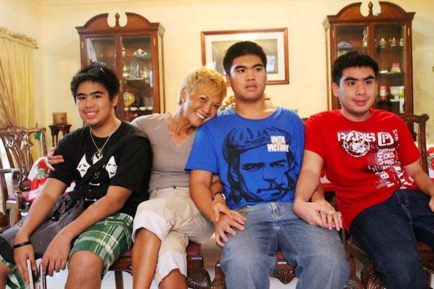 Matec Villanueva and her sons