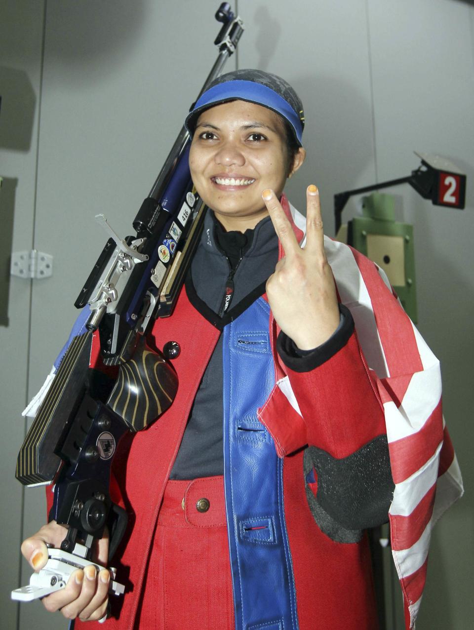 Nur Suryani Mohamed Taibi (Tir à la carabine, Malaisie) Elle est l'une des meilleures au monde dans son sport et elle aura l'honneur de représenter son pays, la Malaisie, lors des prochains Jeux olympiques, à Londres. Lorsqu'elle a obtenu sa qualification en janvier, elle venait tout juste d'apprendre qu'elle était enceinte. Lorsqu'elle participera aux JO à Londres, elle en sera à sa 33e semaine de grossesse.