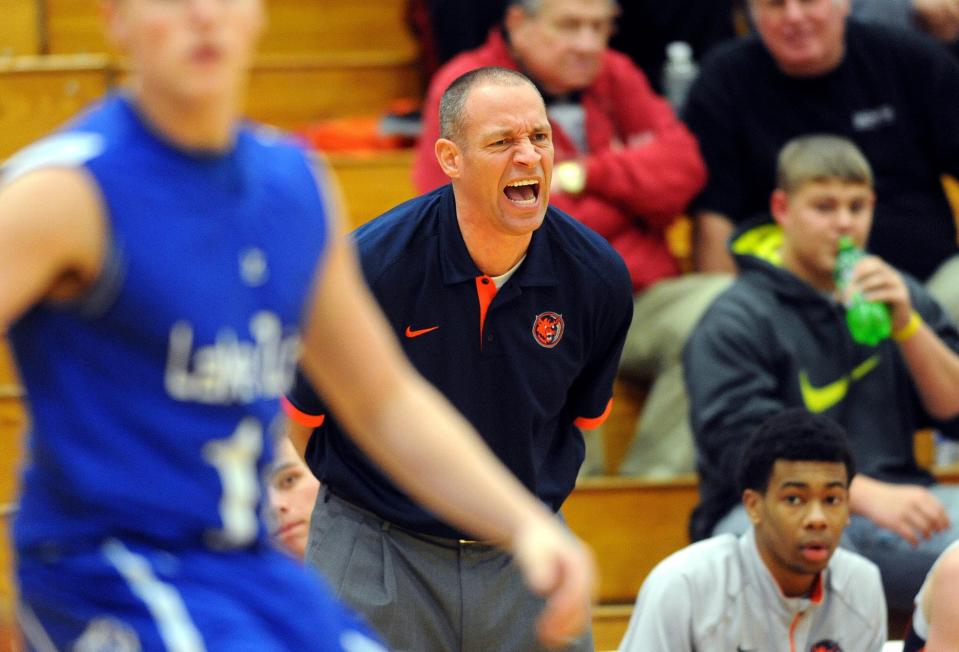 Evanston coach Mike Ellis previously coached at Richwoods High School in Peoria.