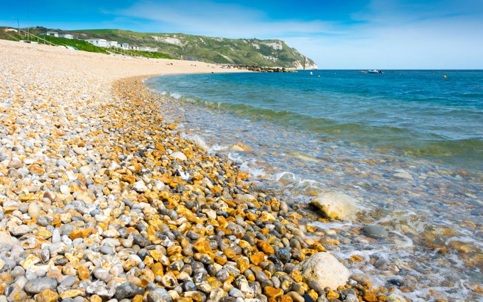 Ringstead Bay uk summer heatwave hot weather 2022 alternatives busy uk beaches busiest quiet - Getty