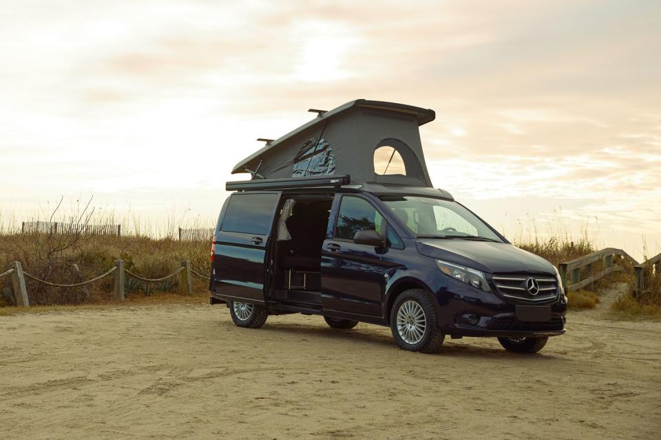 <p>Mercedes-Benz Weekender Camper</p>